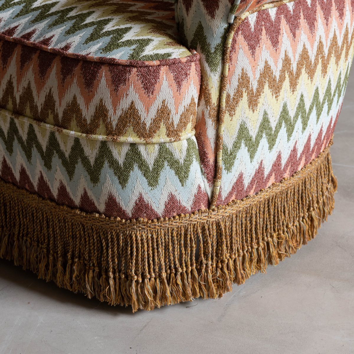 Pareja de butacas estilo inglés retapizadas zigzag - Imagen 4