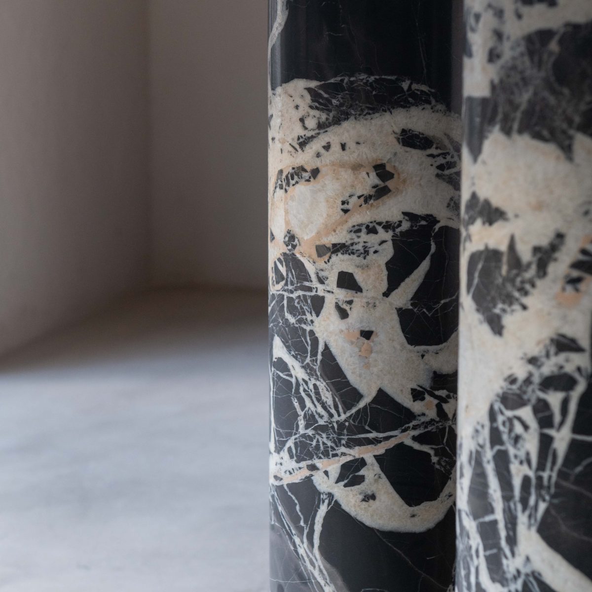 Mesa de comedor de mármol negro Napoleón - Imagen 8