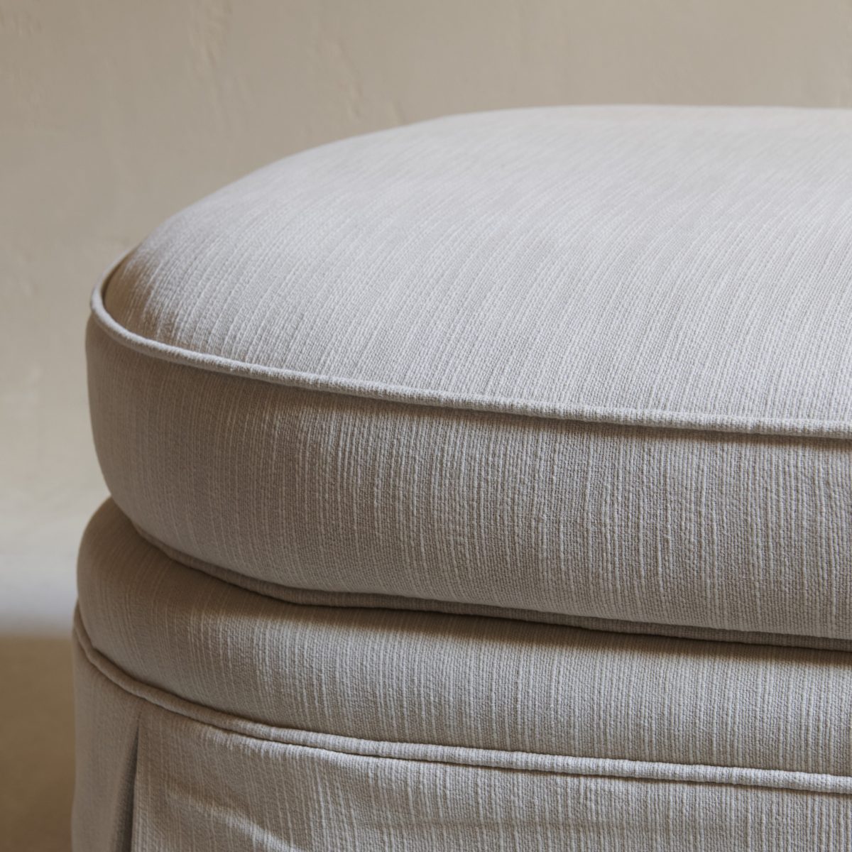 Puf Hilton de lino y algodón beige diseño Tristán Domecq Casa - Imagen 4