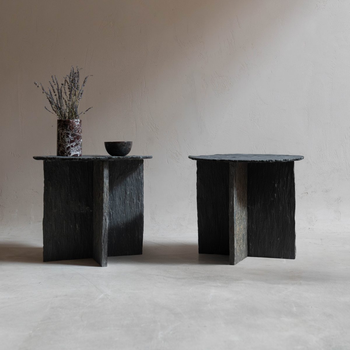 Pareja de mesas auxiliares pizarra vintage - Imagen 10