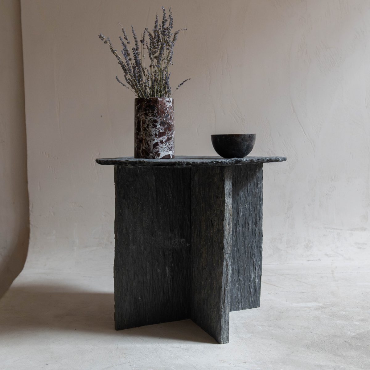 Pareja de mesas auxiliares pizarra vintage - Imagen 9