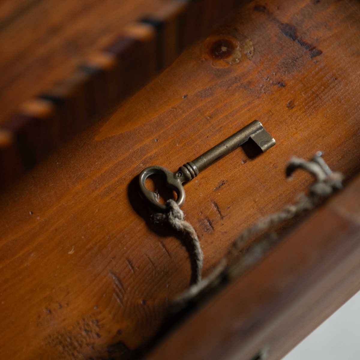 Cómoda italiana estilo Directorio - Imagen 4