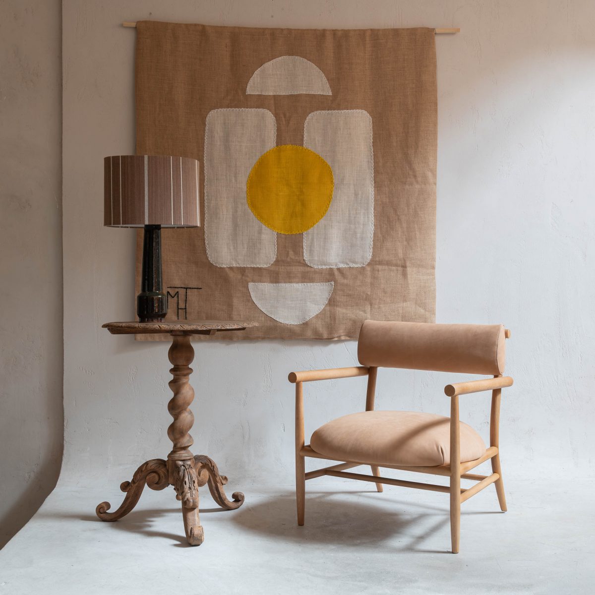 Velador antiguo de madera natural - Imagen 9