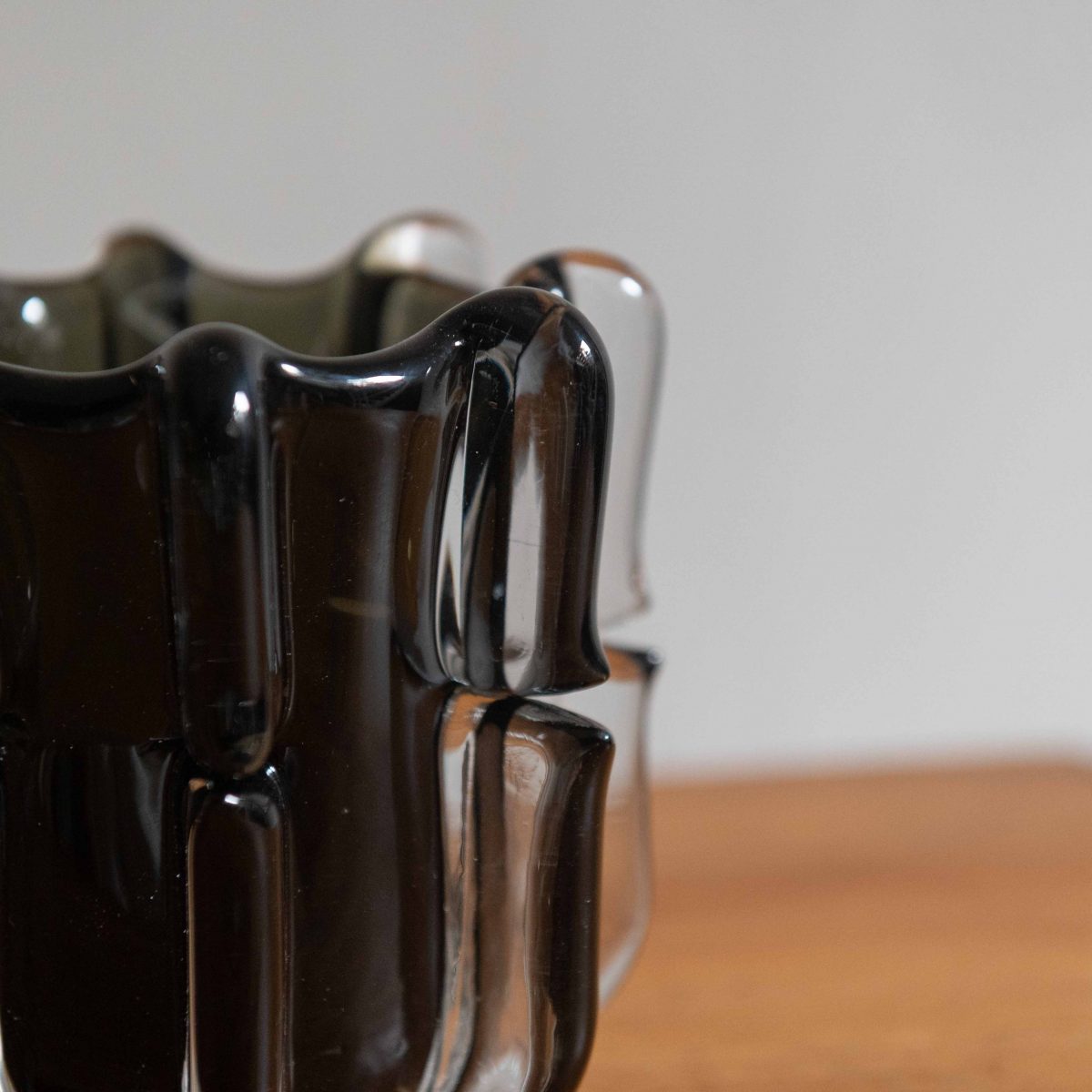 Portavelas de vidrio soplado gris - Imagen 4