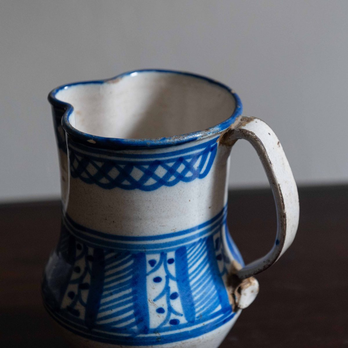 Jarra de cerámica levantina siglo XIX azul M - Imagen 2